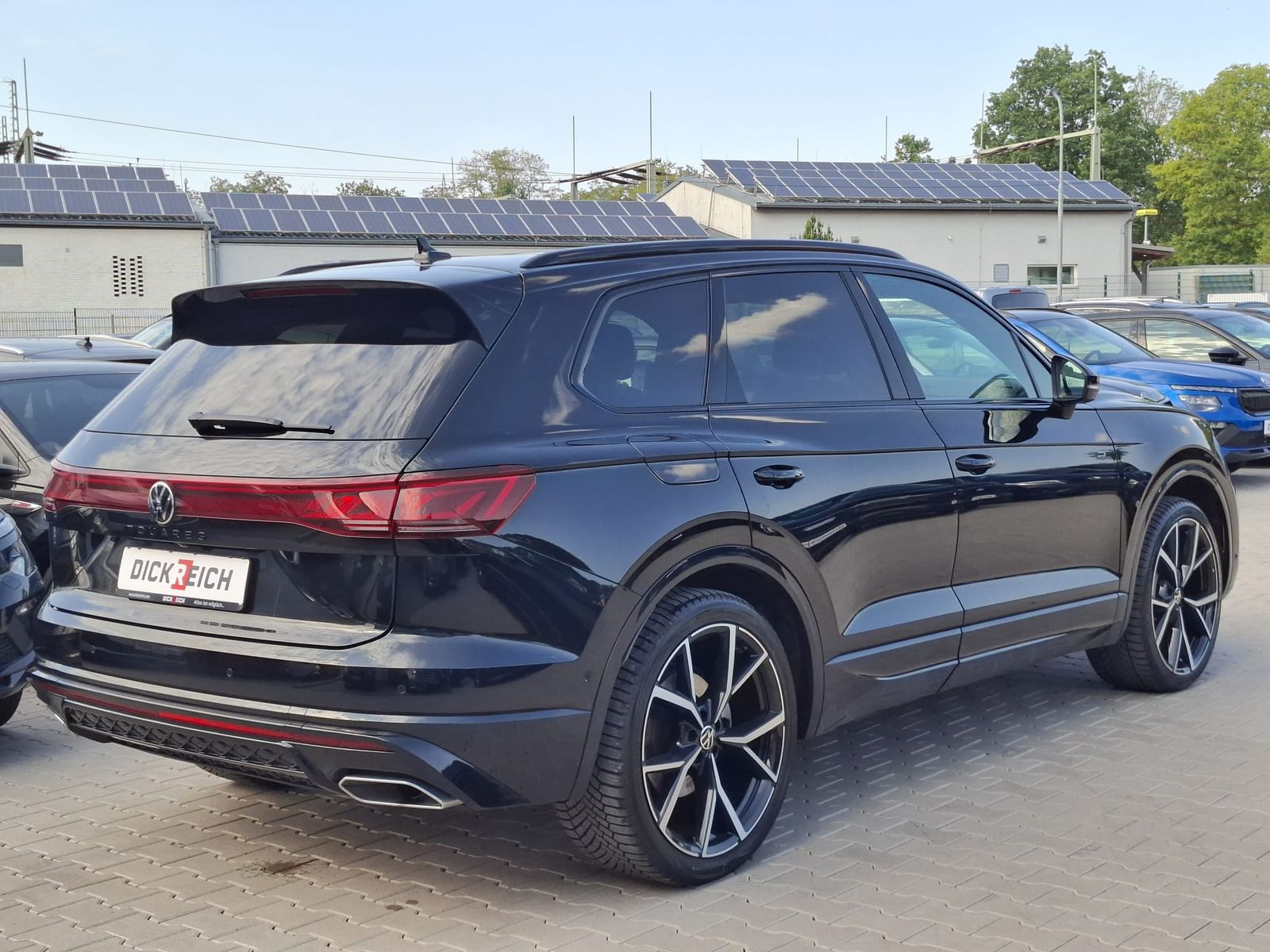 Volkswagen Touareg 3.0TDI 4M R-Line VOLL Black 22" UPE 114T