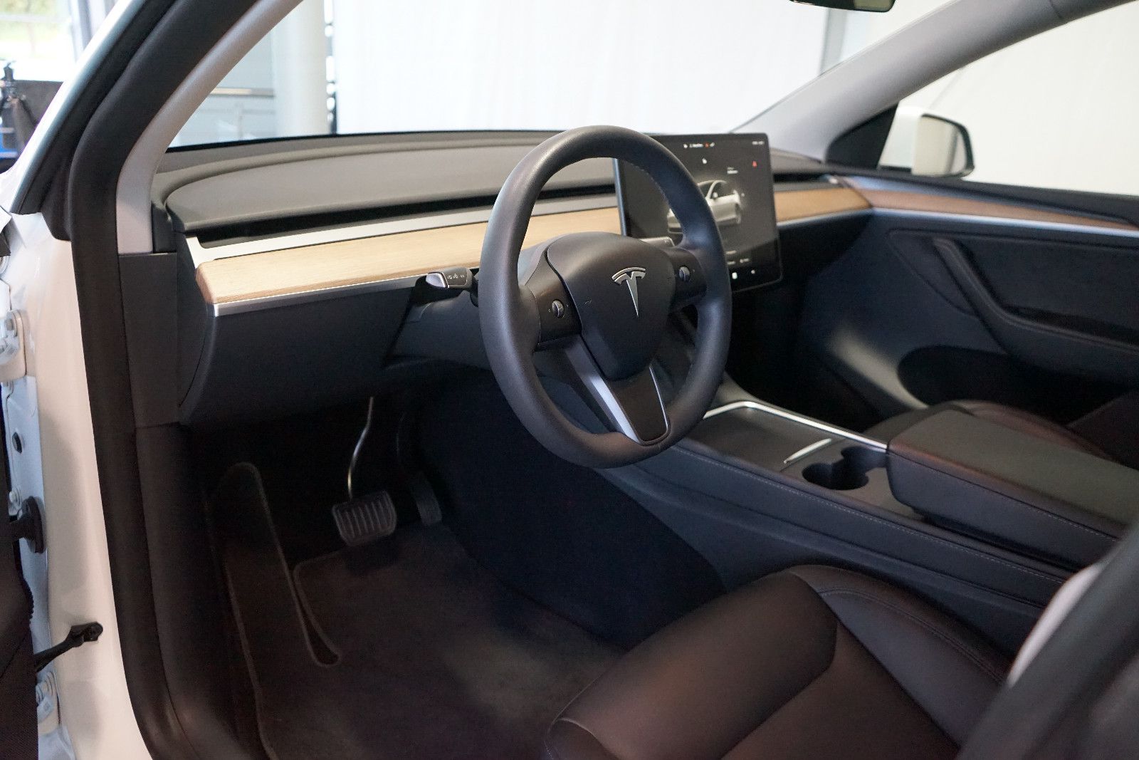 Tesla Model Y Long Range DualMotorAWD Autopilot 92%SoH