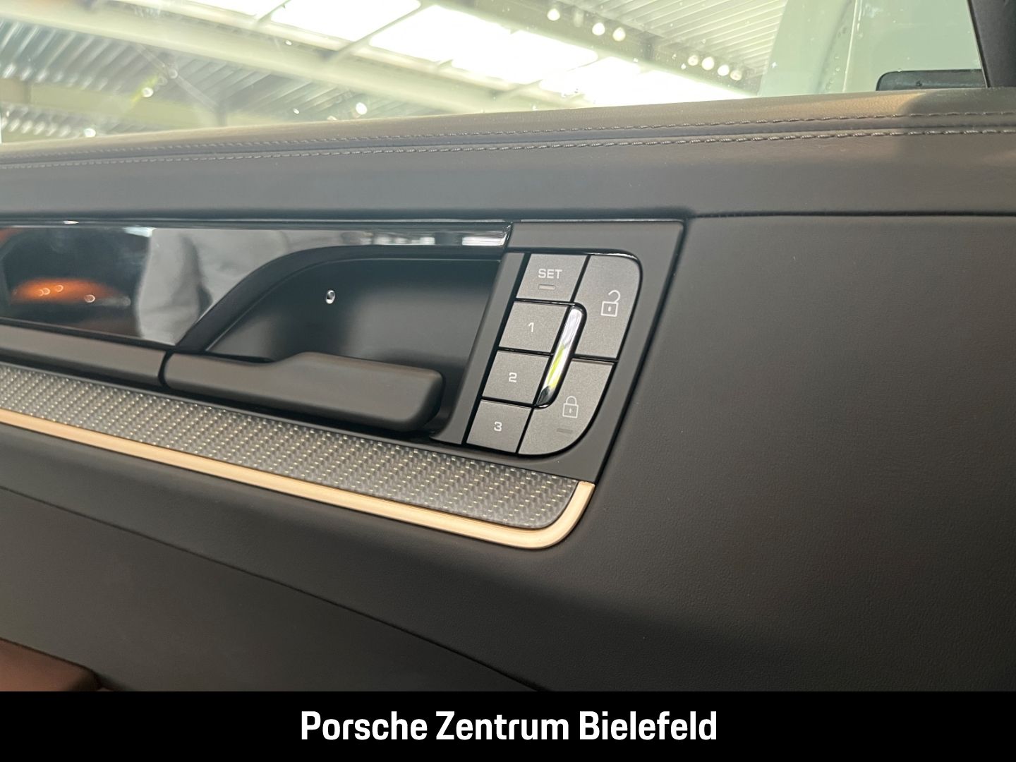 Porsche Cayenne E-Hybrid Coupe Panoramadach LED-Matrix