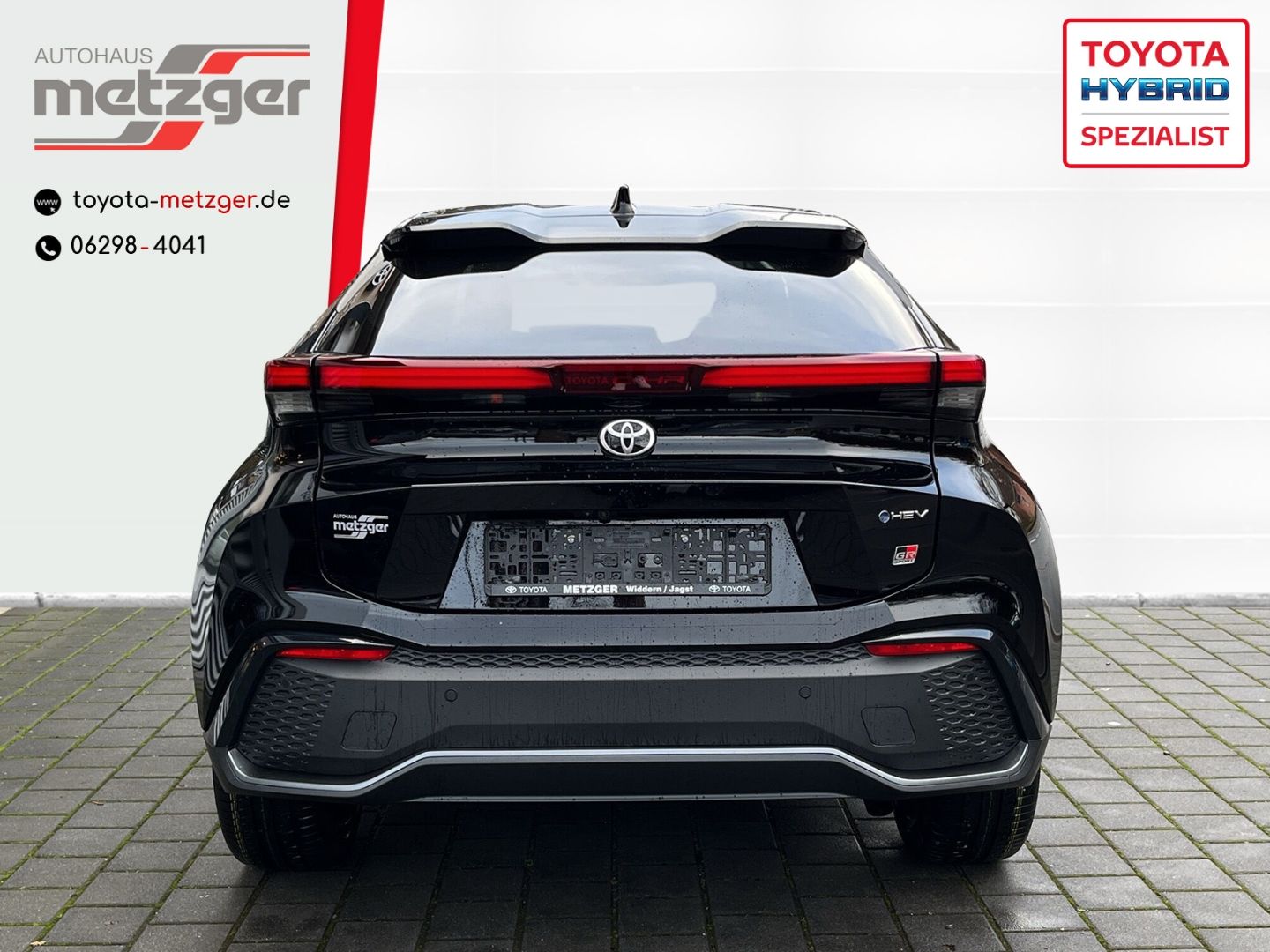 Toyota C-HR Hybrid GR SPORT Premiere 4x4 - Samsaru's Car Outlet