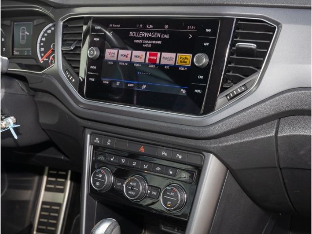 Volkswagen T-Roc R-Line 1.5 TSI - Samsaru's Car Outlet