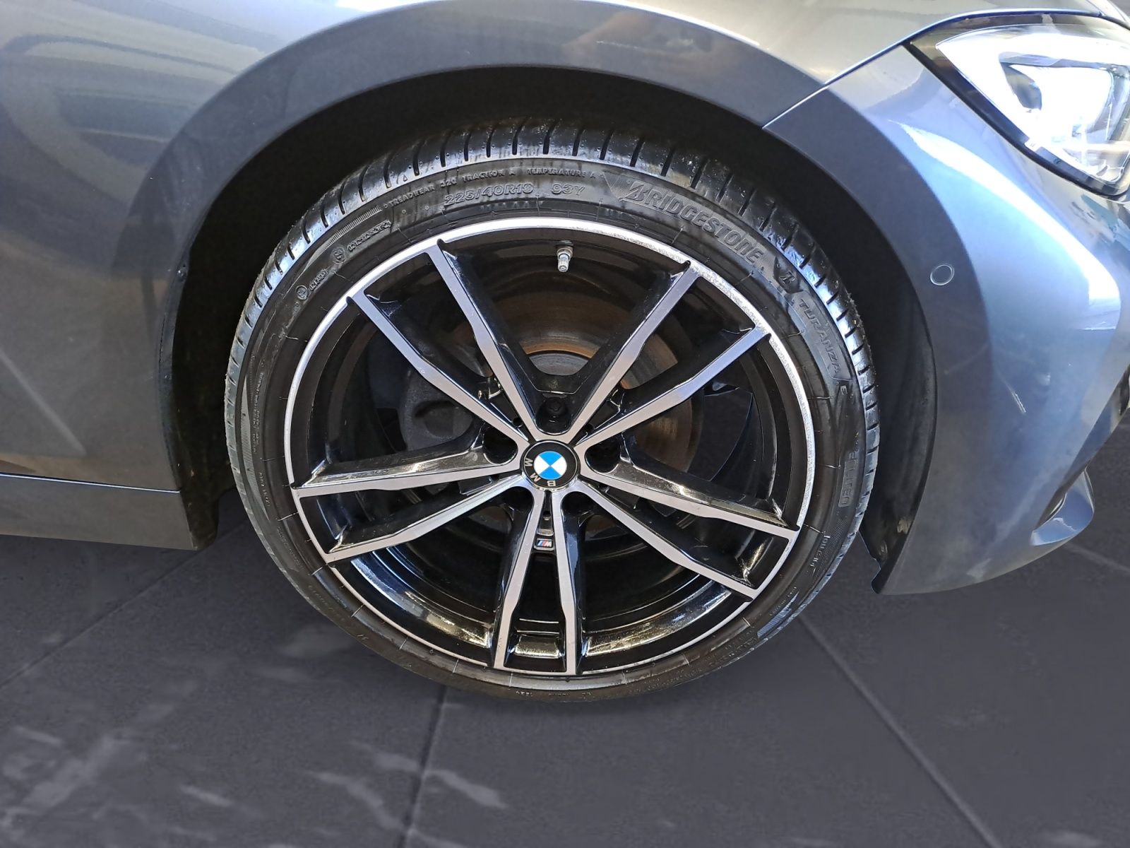 BMW 320d xDrive M Sport - Samsaru's Car Outlet