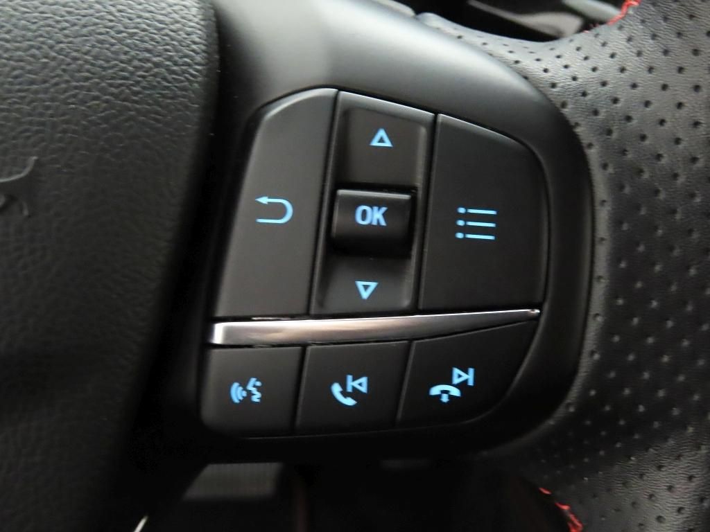 Ford Focus Turnier 1.0M-Hybrid Aut ST-Line X iACC+AHK