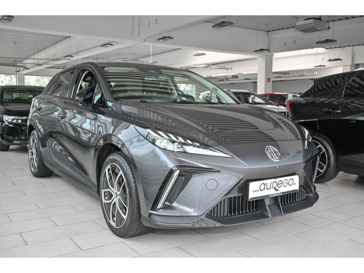 MG4 LUXURY 64 kWh+NAV+PILOT+360 °+LED+DAB + APPL
