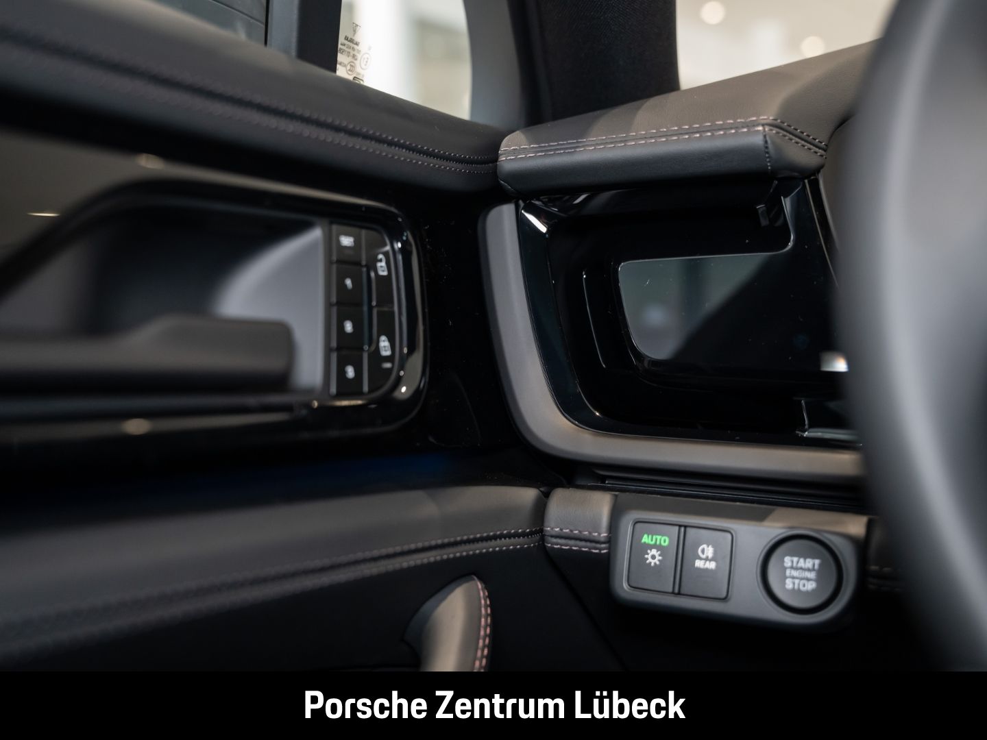 Porsche Panamera 4 E-Hybrid Soft-Close InnoDrive HUD