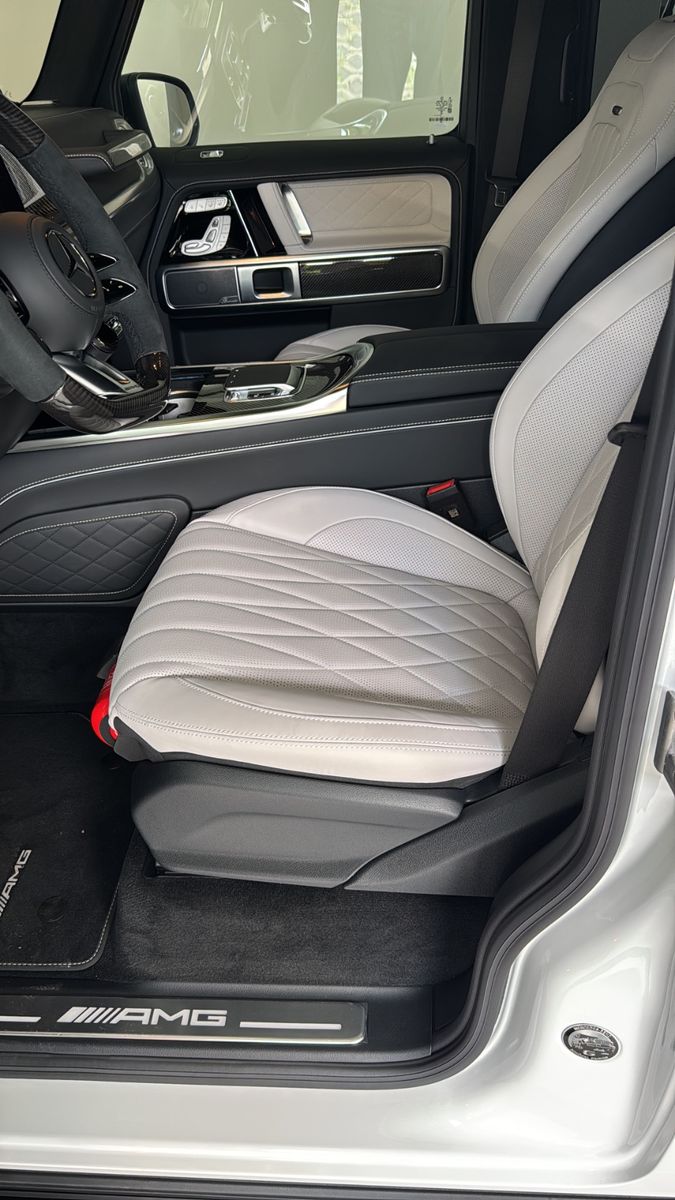 Mercedes-Benz G 63 AMG - Samsaru's Car Outlet