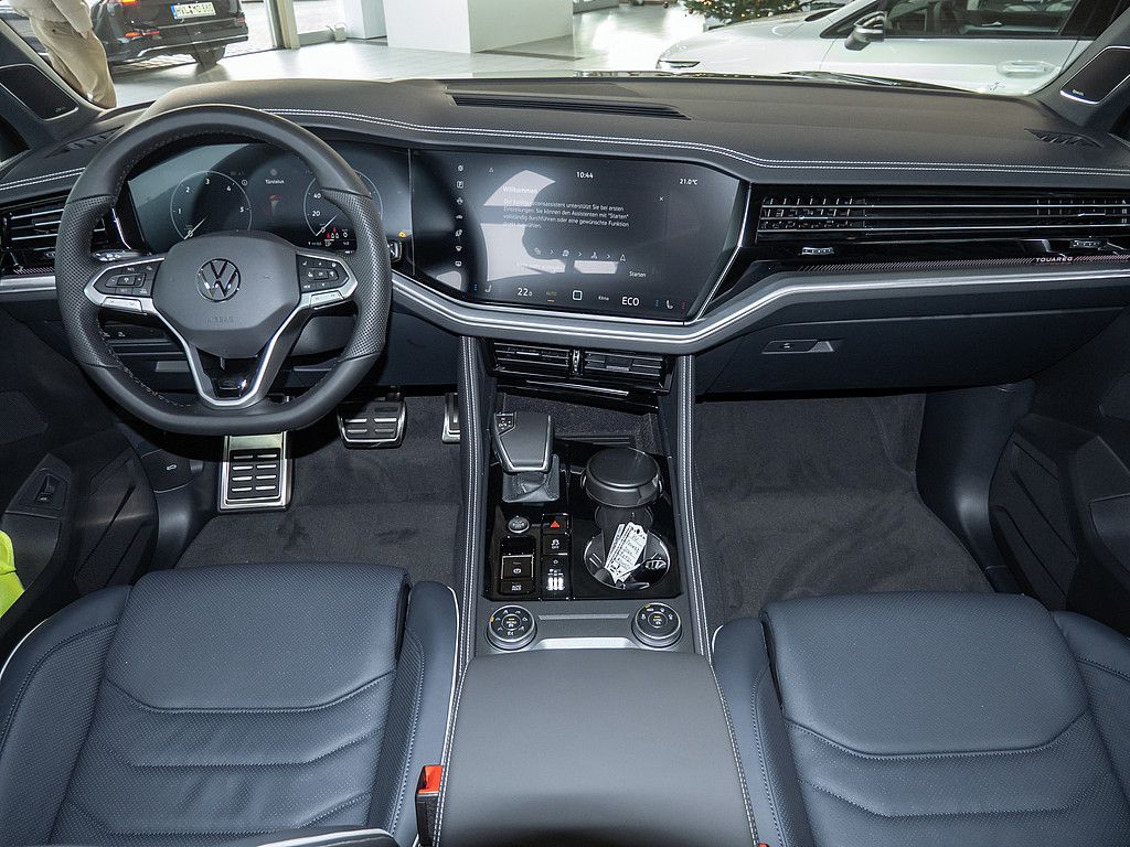 Volkswagen Touareg 3.0 V6 TDI R-Line 4MOTION 360° STANDHZ