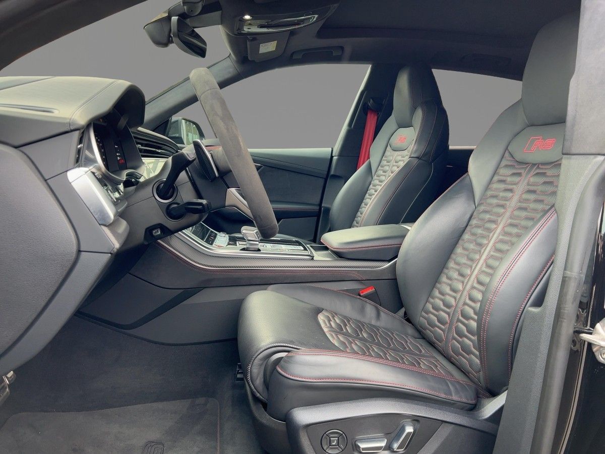 Audi RSQ8 4.0 TFSI quattro tiptronic Matrix B&O Stand