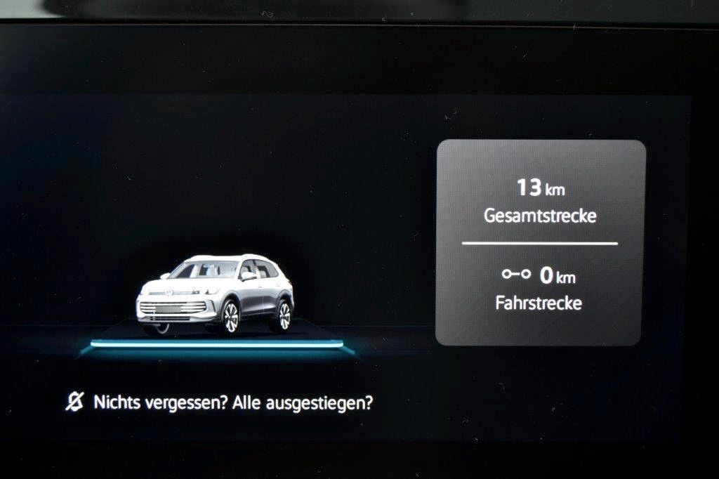 Volkswagen Tiguan 2.0 TSI 4Motion R-Line, Vollausstattung!