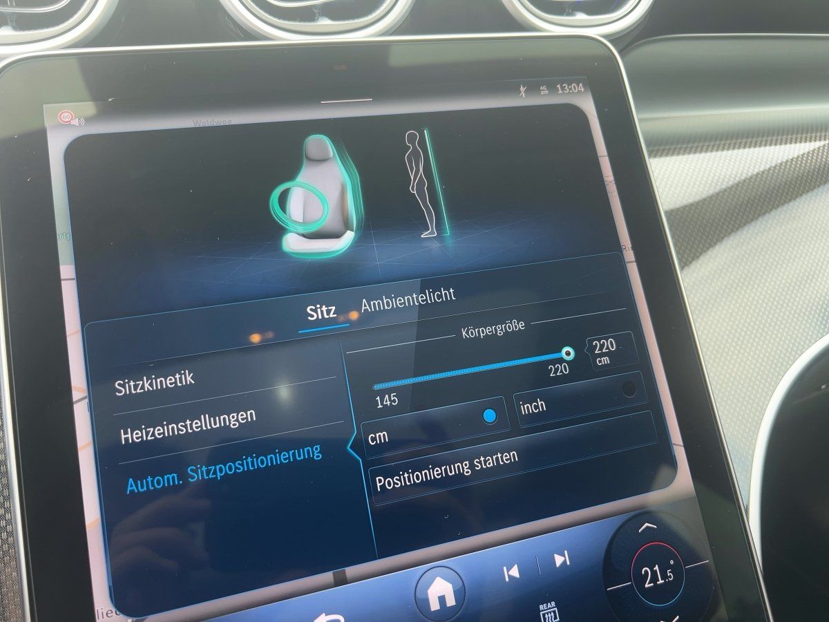 Mercedes-Benz GLC 300 d 4M AMG Line DigiLight|KeyGo|S-Dach|TWA