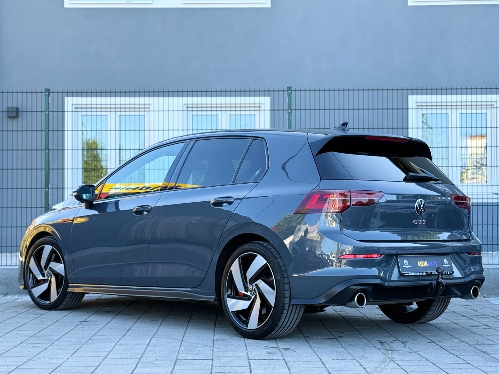Volkswagen Golf VIII Lim. GTI - Samsaru's Car Outlet