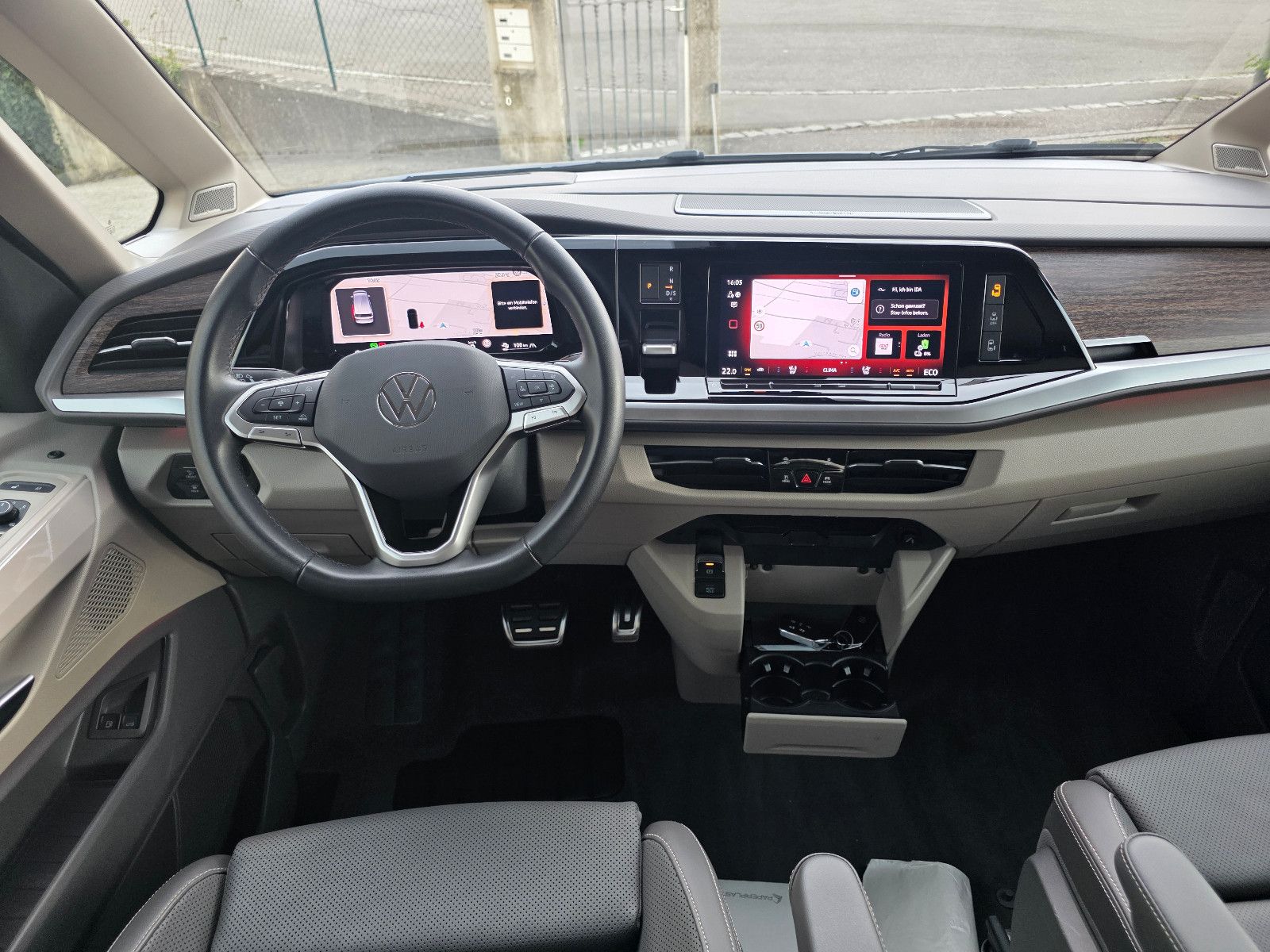 Volkswagen Multivan Style eHybrid 4M AHK Sitzbelüf NP:103T€