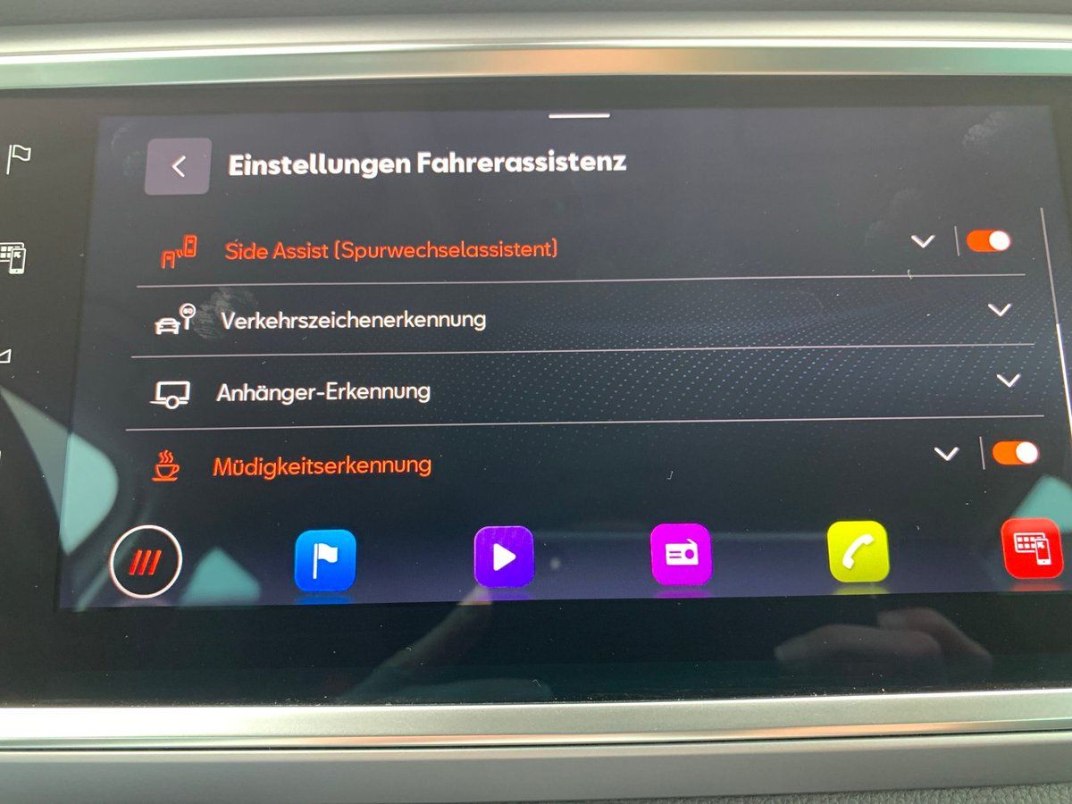 Seat Ateca FR 2.0 TSI DSG 4Drive AHK+NAVI+KAMERA+SHZ+