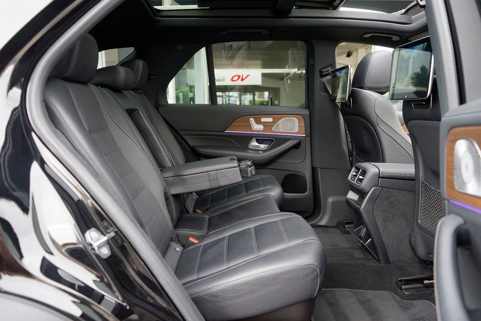 Mercedes-Benz GLE 300d 4M*Exclusive*3xTV*360*Distr*Pano*7xSitz