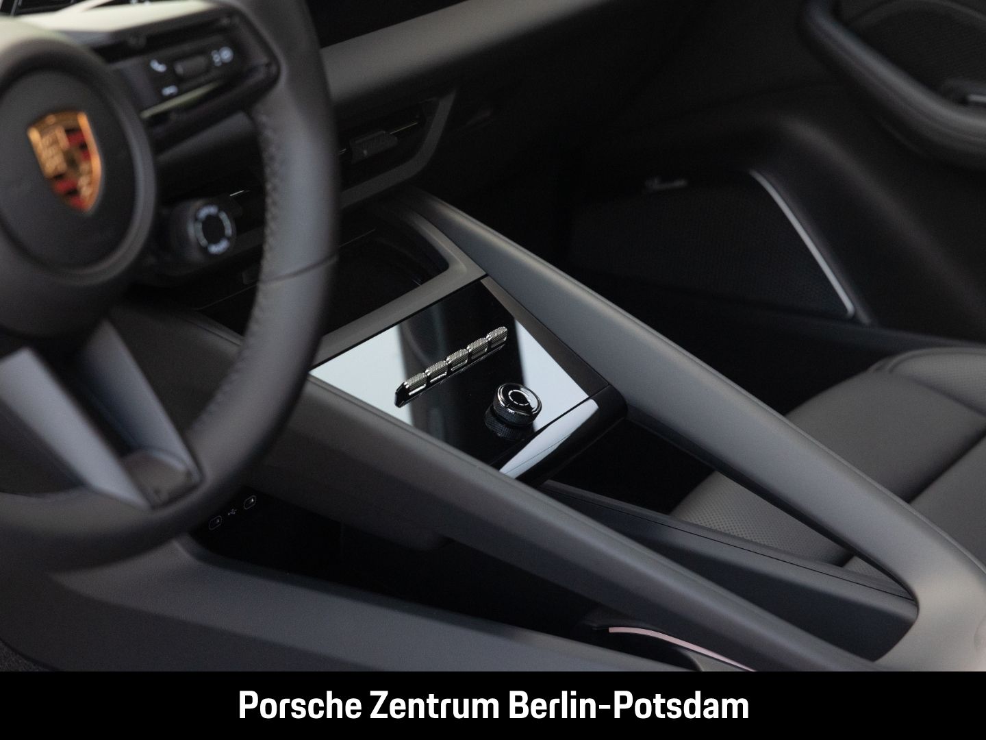 Porsche Macan 4S Burmester Panoramadach Luftfederung