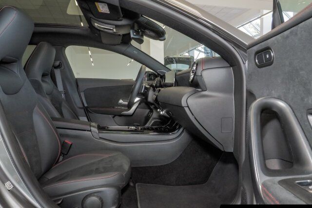 Mercedes-Benz CLA 250 4M SB AMG Line - Samsaru's Car Outlet