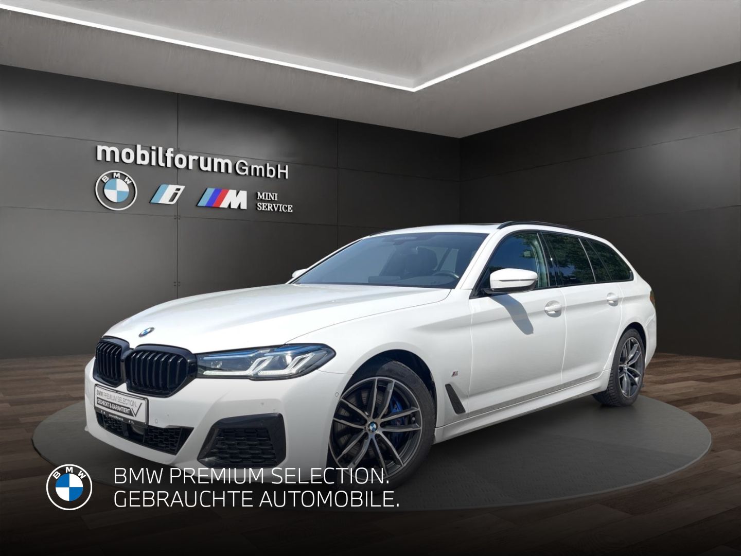 BMW 530 i Touring M-Sport AHK StandHZG Panorama