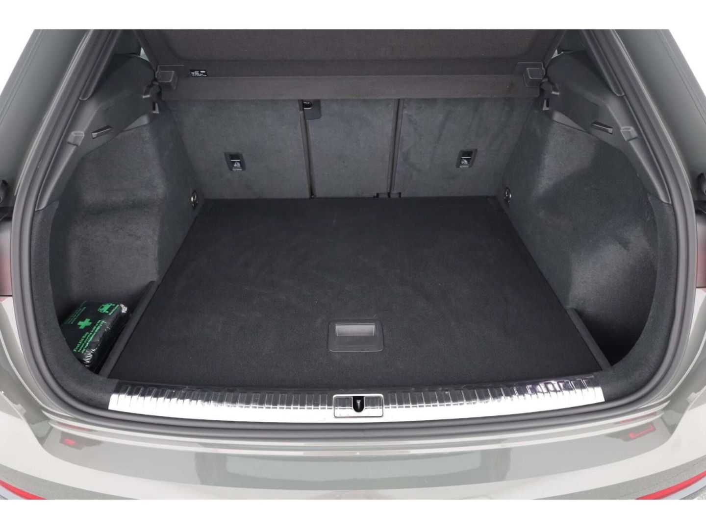 Audi Q3 35 TDI quattro advanced - Samsaru's Car Outlet
