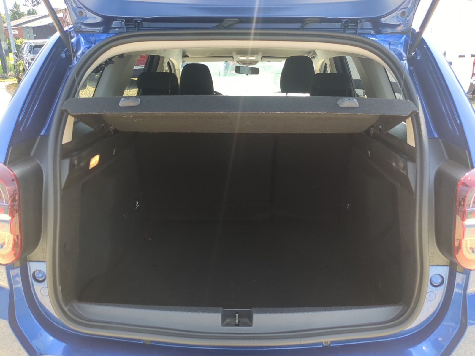 Dacia Duster TCe 150 EDC 2WD Prestige - Samsaru's Car Outlet