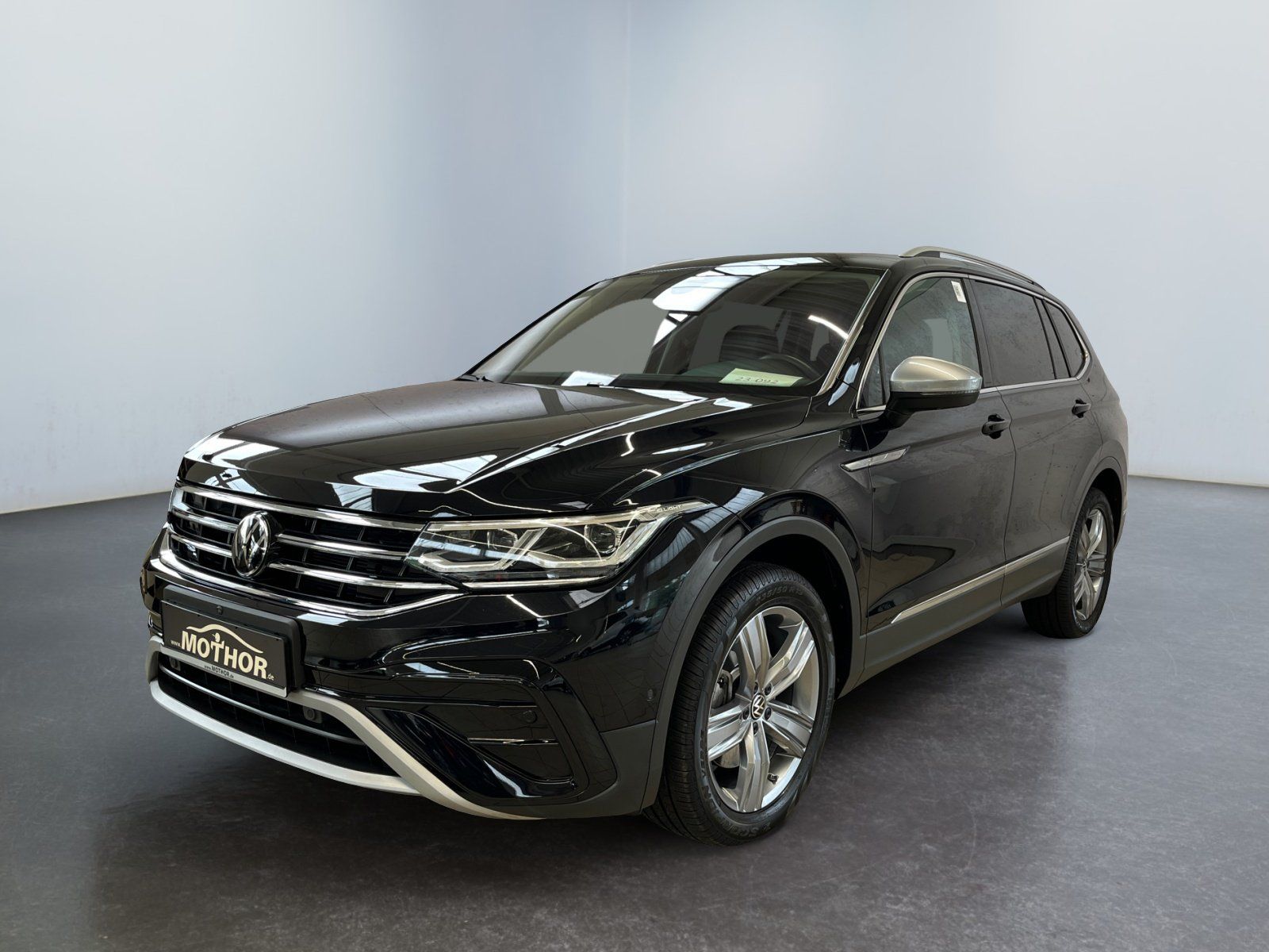 Volkswagen Tiguan Allspace Elegance 2.0 TSI DSG 4x4 7Sitzer