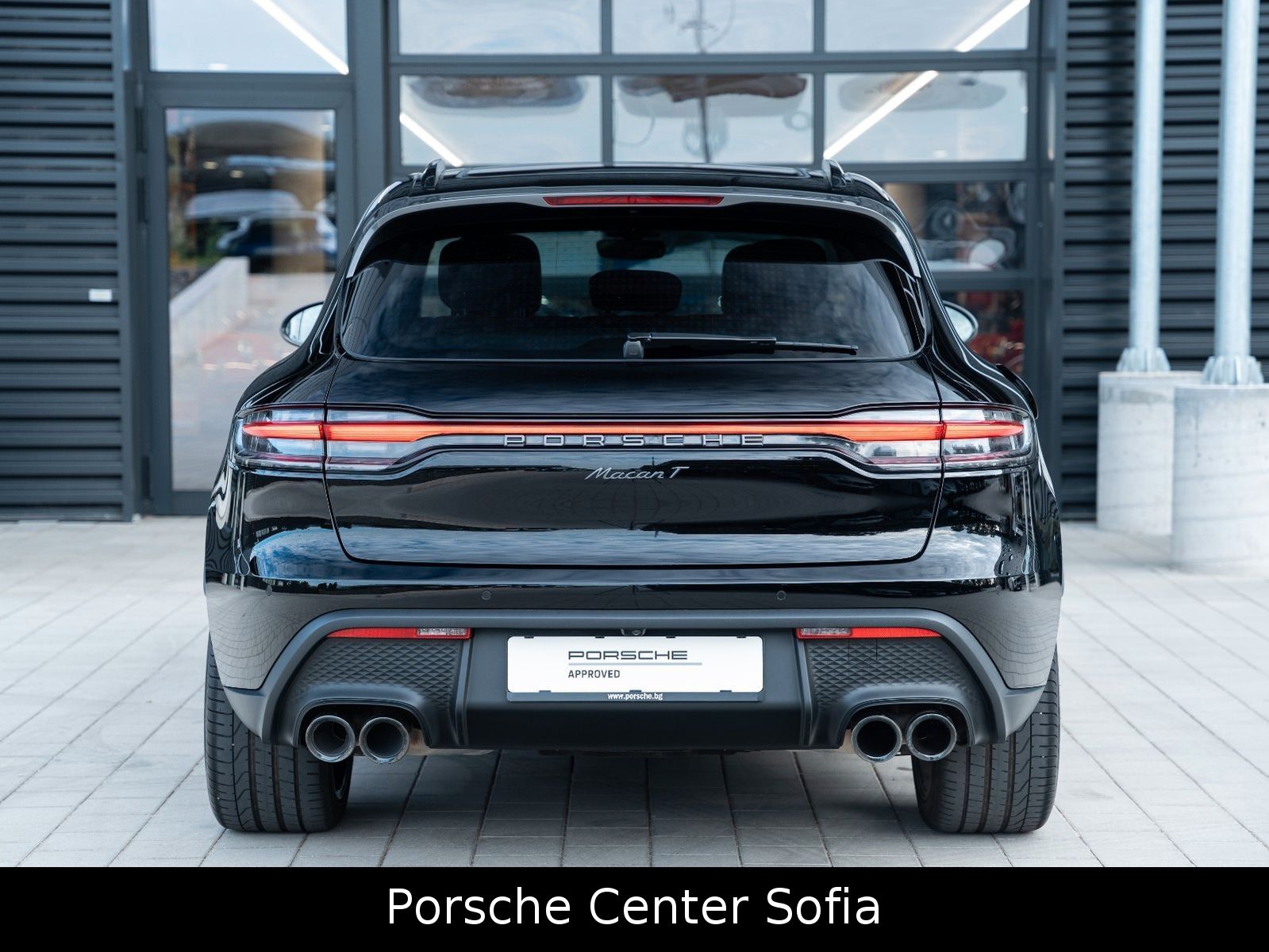 Porsche Macan T