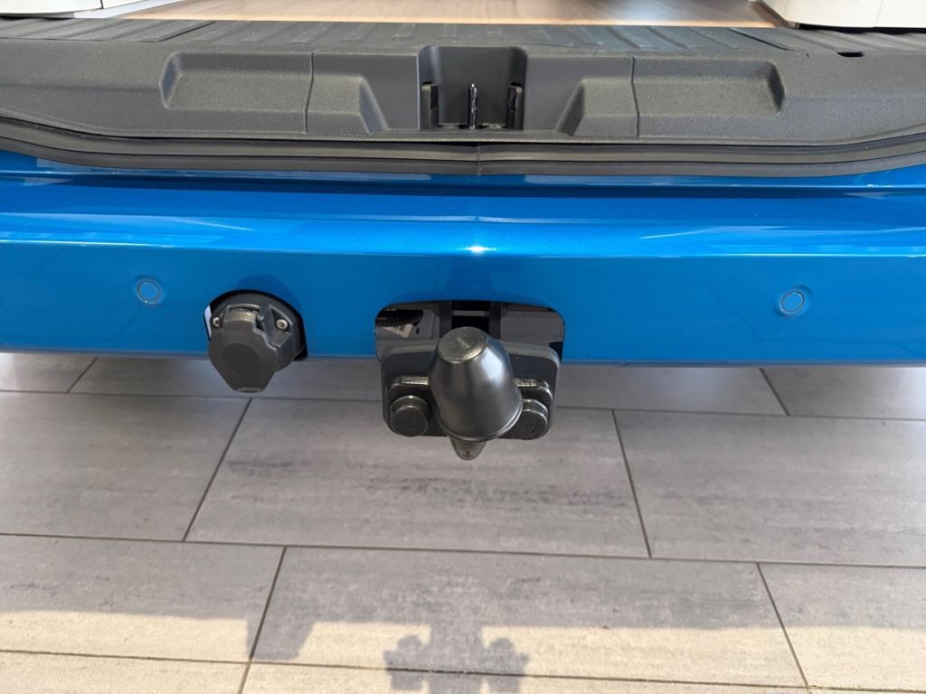 Ford Nugget 320 L1 VA Autm. Titanium Markise AHK