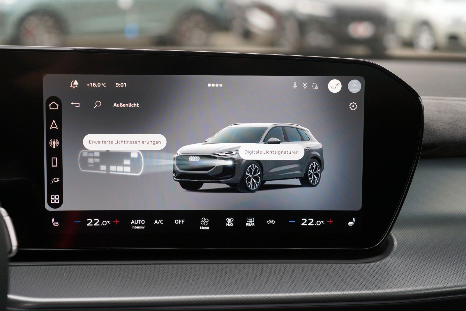 Audi Q3 SUV e-hybrid AHK S-LINE PANO TECH PRO MATRIX