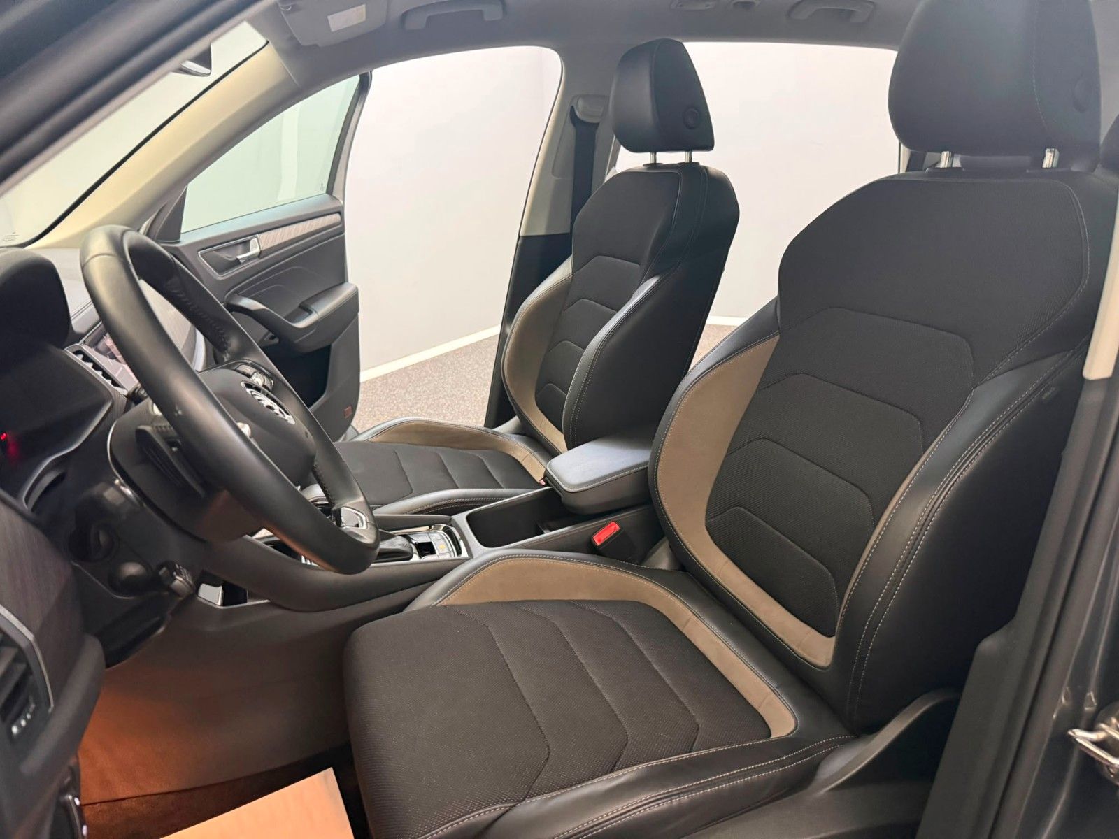 Skoda Kodiaq Style 2.0 TSI DSG 4x4*PANO*ACC*AHK*DCC