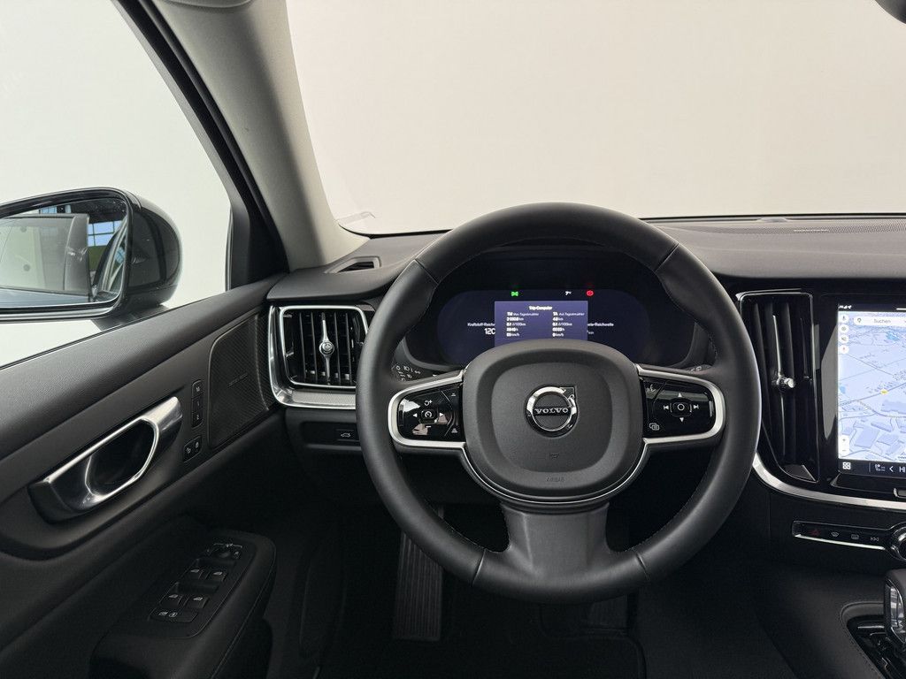 Volvo V60 Kombi T6 Plus Dark Recharge Plug-In Hybrid A