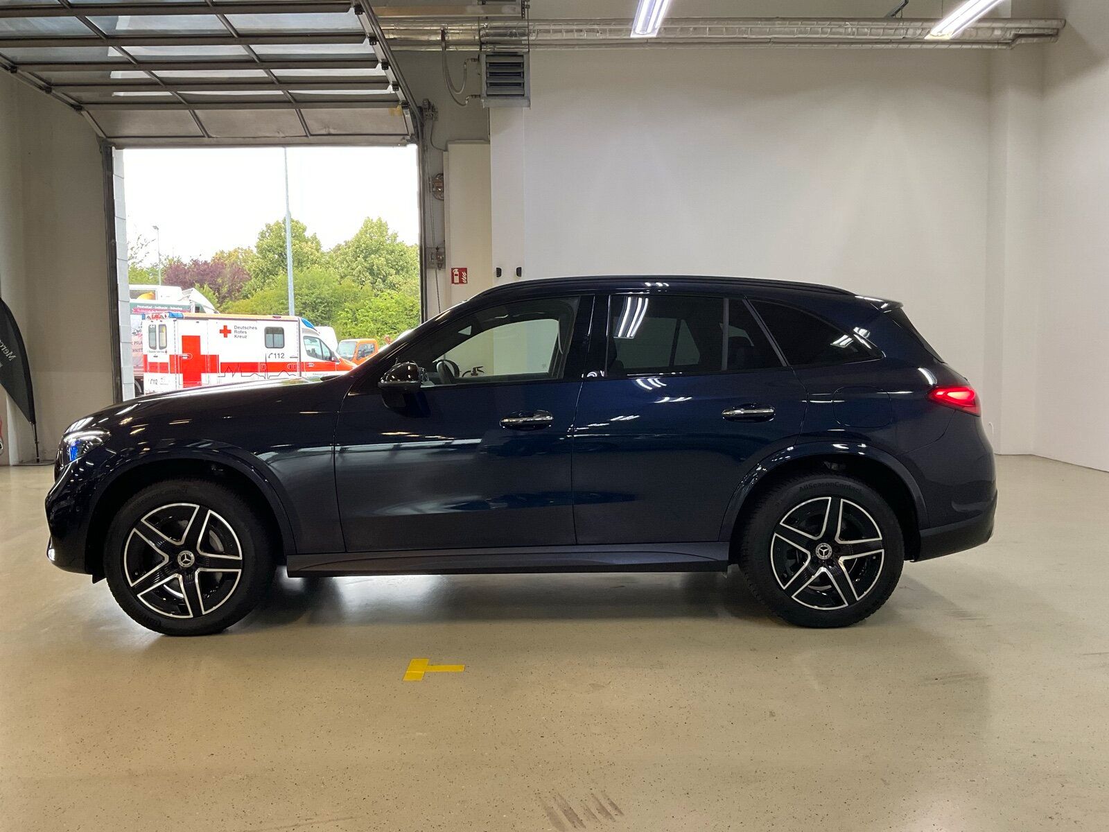 Mercedes-Benz GLC 300 de 4MATIC - Samsaru's Car Outlet