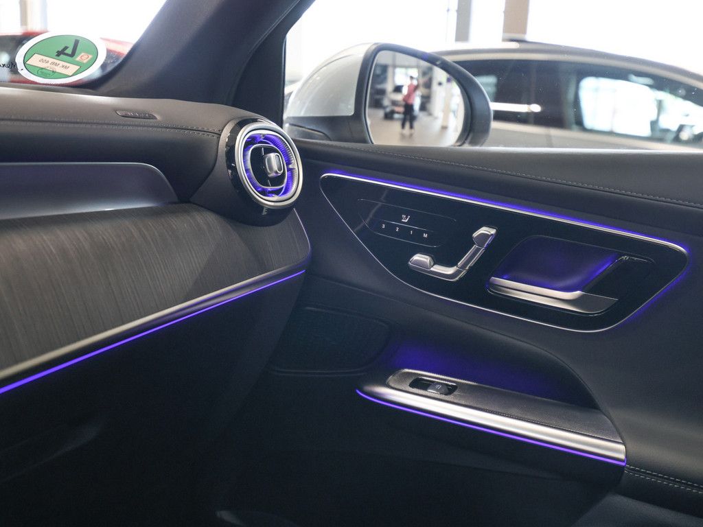 Mercedes-Benz GLC 220 d 4M AMG Edition AHK Distr. LED Pano Nav