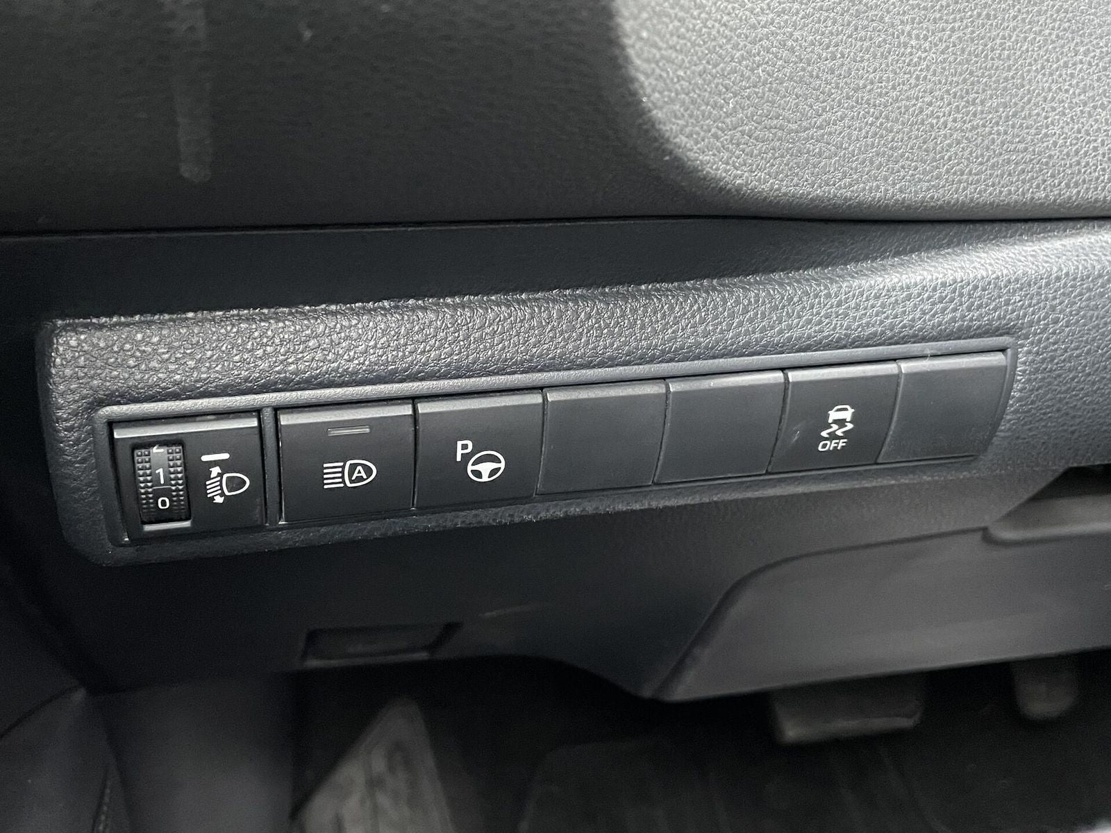 Toyota Corolla Touring Sports 1.8 Dynamic e-CVT Busines