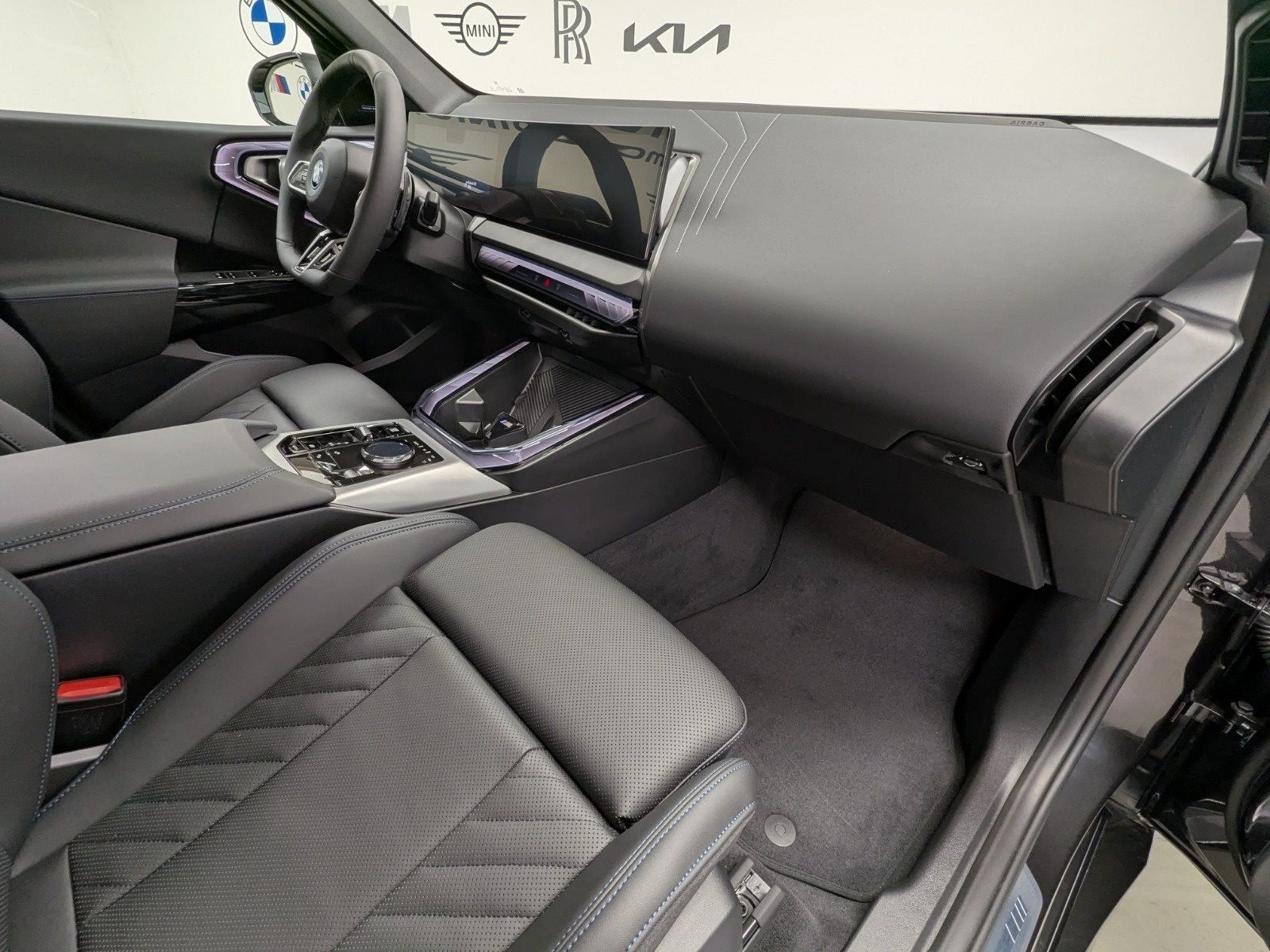 BMW X3 30e xDrive M Sport Pro / Pano / HUD / HK / DA