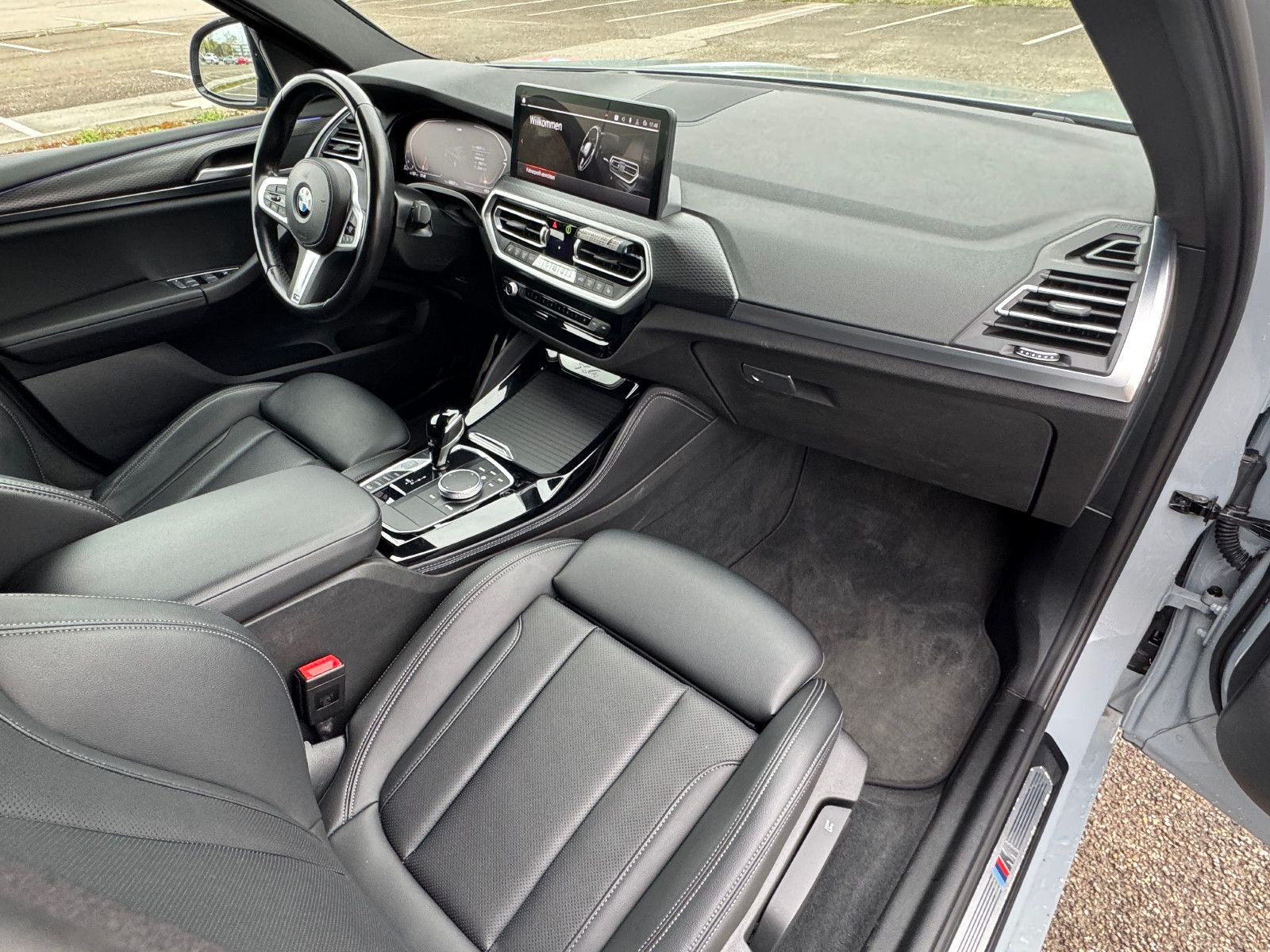 BMW X4 xDrive30d*M Sport*Laserlicht*HUD*AHK*SHZ*Kam.
