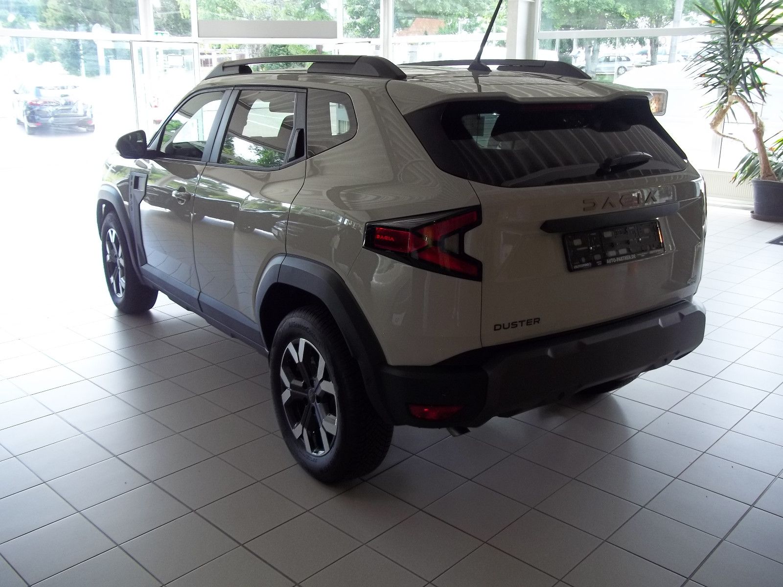 Dacia Duster III TCe 130 Extreme 4x4 - Samsaru's Car Outlet