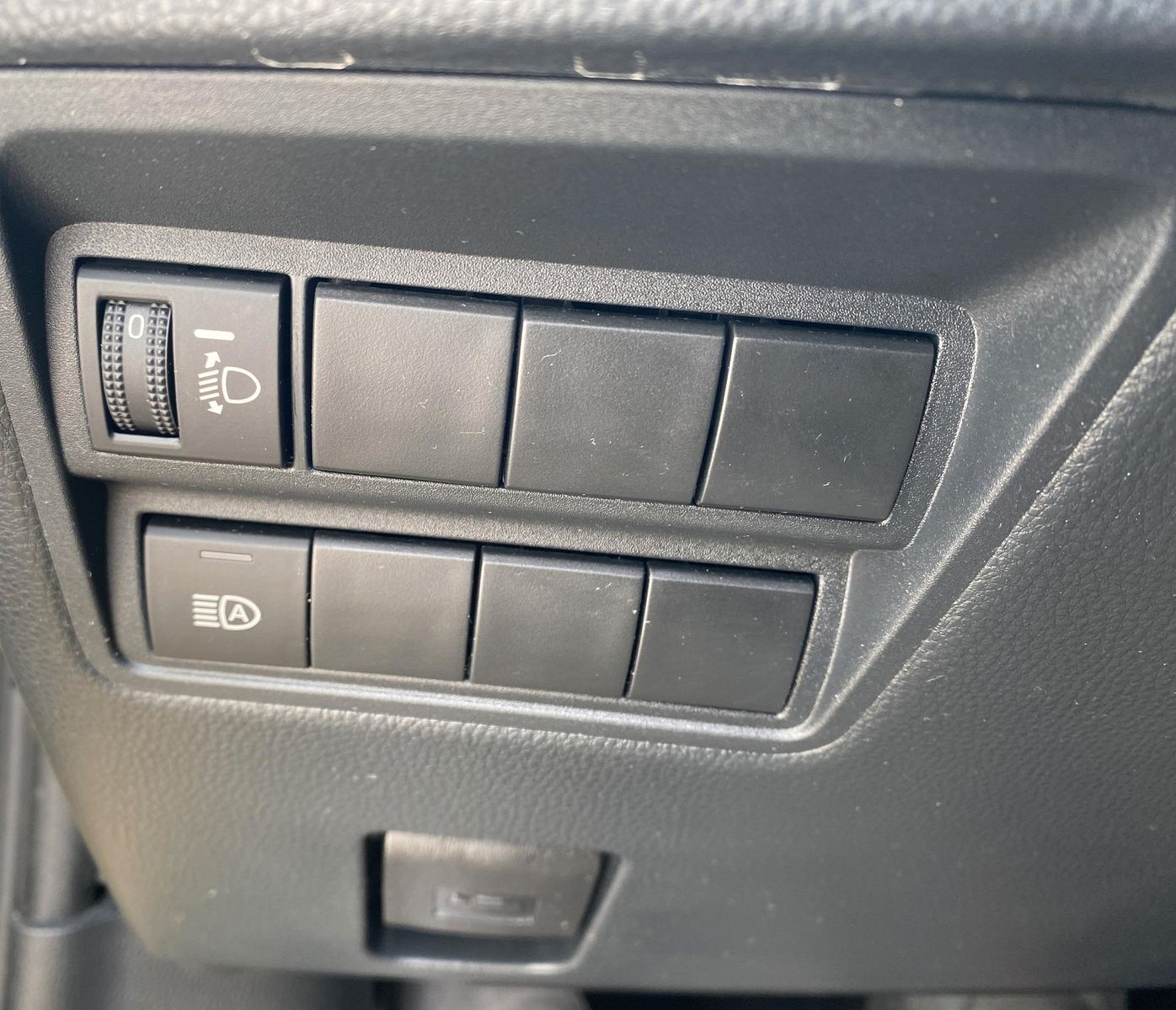 Toyota Yaris Cross 1.5 Hybrid AWD-i,SHZ,R-Cam,App-Co...