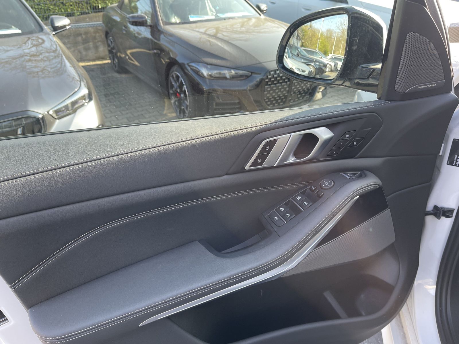 BMW X5 xDrive30d M Sport || 360 AHK Pano Komfortsitz