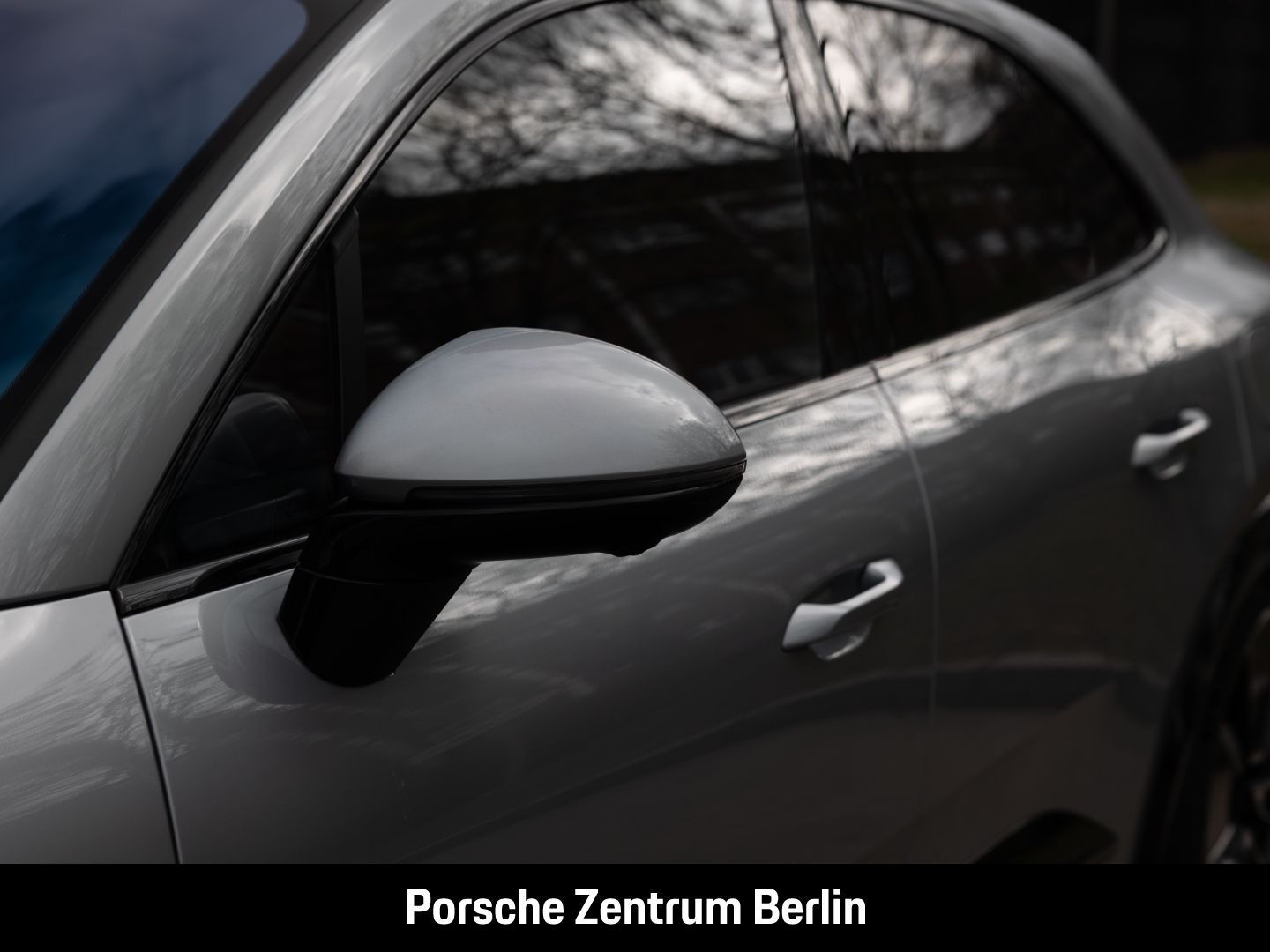 Porsche Macan Turbo HA-Lenkung Surround View 21-Zoll