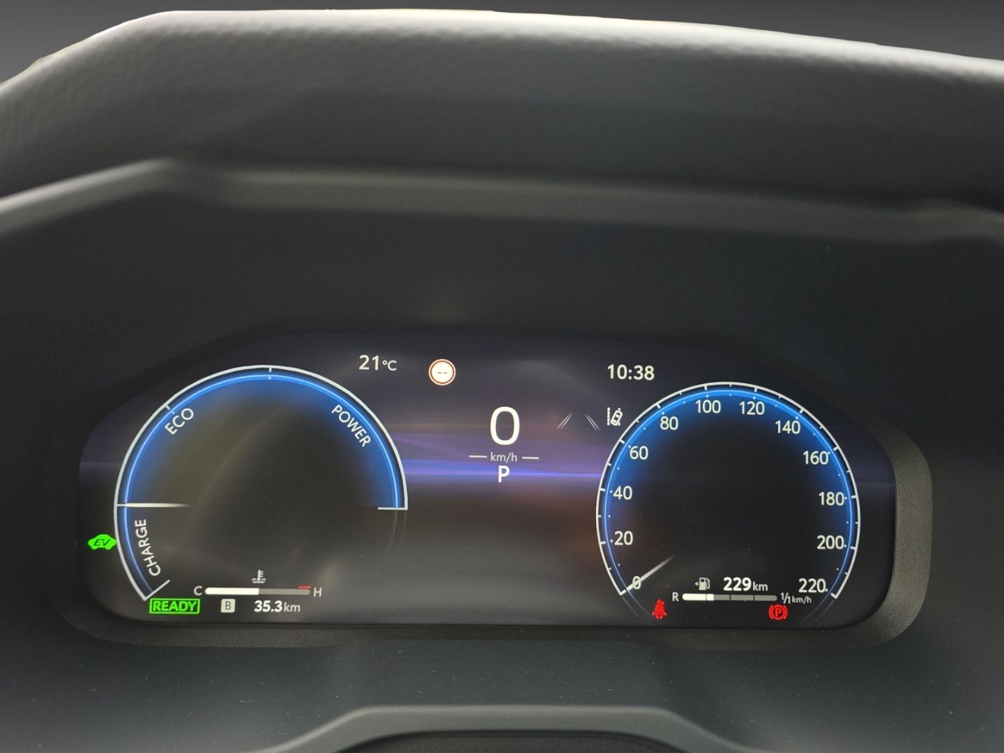Toyota RAV 4 Hybrid 4x2 Team Deutschland Technik P. Nav
