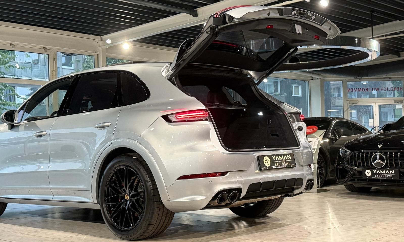 Porsche Cayenne S *Sport-Design*Chrono*Pano*HuD*StHzg