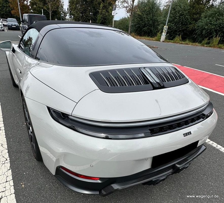 Porsche 911 Targa 4 GTS BURMESTER*CARBON*