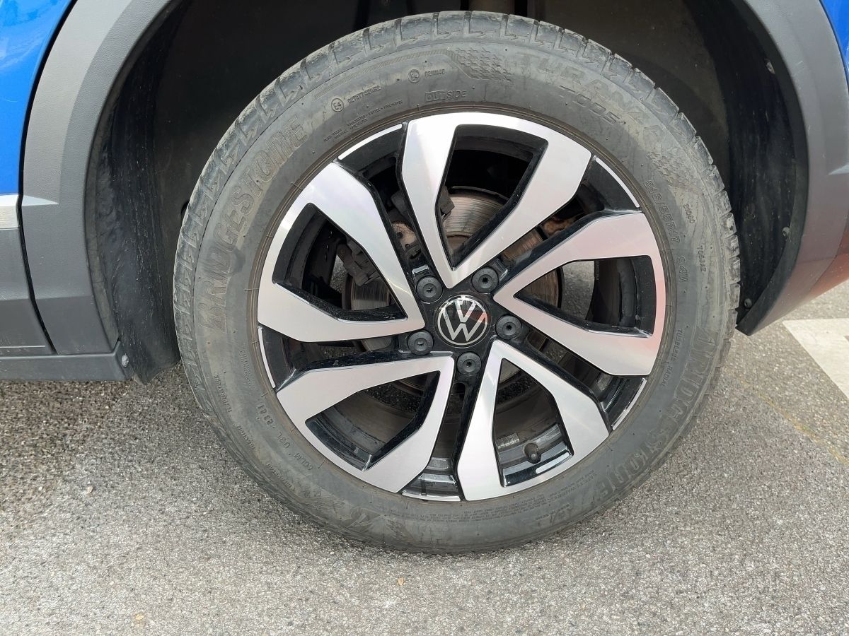 Volkswagen T-Roc 2.0 TDI Style - Samsaru's Car Outlet