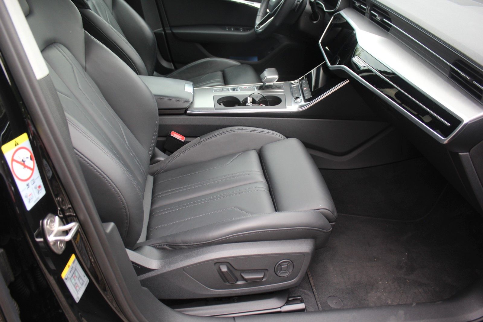 Audi A6 Lim. 40 TDI quattro sport - Samsaru's Car Outlet