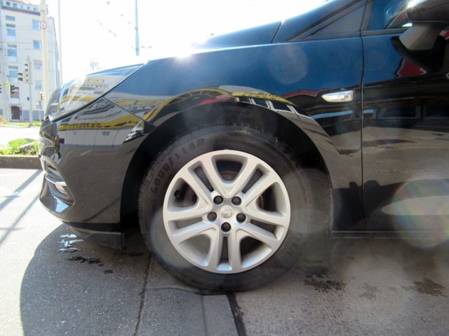 Opel Astra ST 1.5D Aut. Business - Samsaru's Car Outlet
