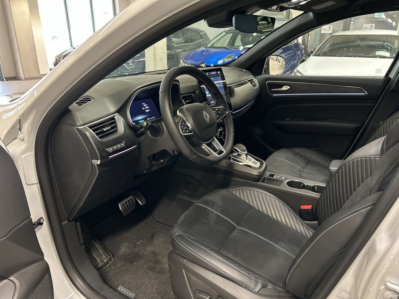 Renault Arkana Esprit Alpine Mild Hybrid - Samsaru's Car Outlet