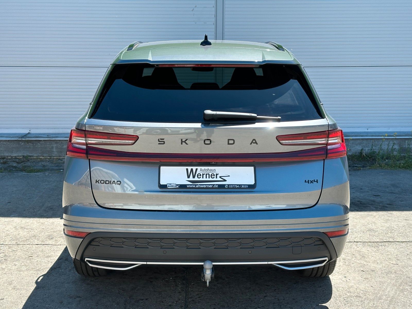 Skoda 193PS 4x4 Sportline 7-Sitze DCC+ eHK LM20"AHK