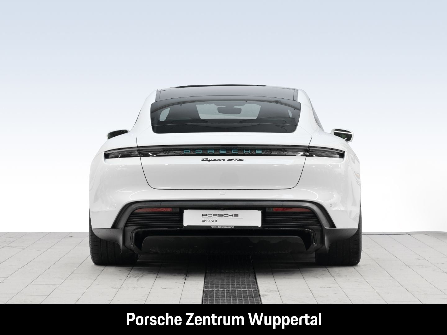 Porsche Taycan GTS InnoDrive Head-Up LED-Matrix BOSE