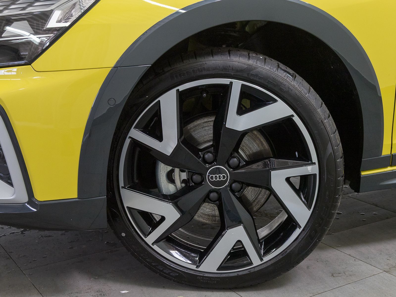 Audi A3 allstreet 35 TFSI - Samsaru's Car Outlet
