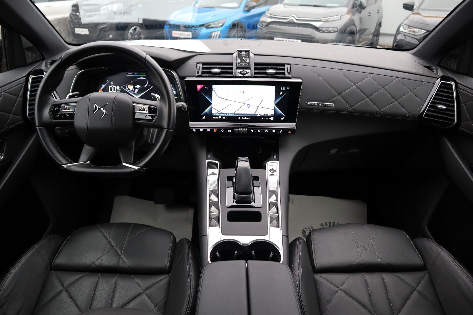DS Automobiles DS7*Voll-Leder*Panodach*AHK*SH*el.Hkl