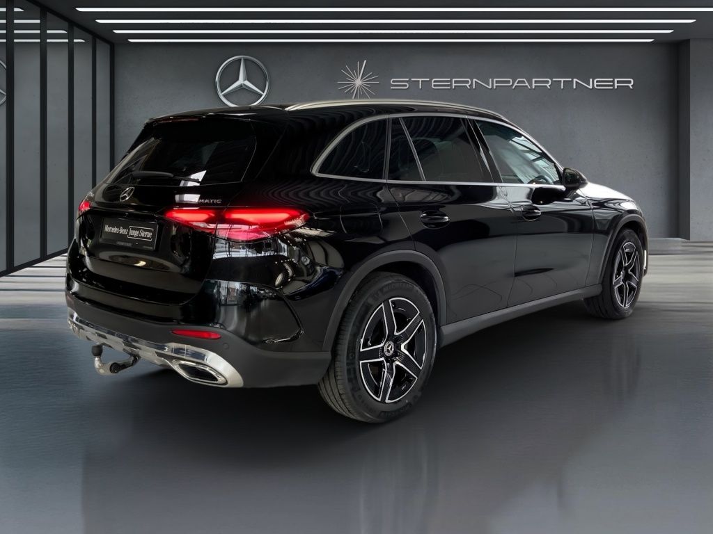 Mercedes-Benz GLC 220 d 4M AMG+Pano+AHK+Memory+Distronic+CarPl